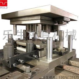 扣板自動(dòng)沖壓模具 以技術(shù)匠造天花板五金新高度
